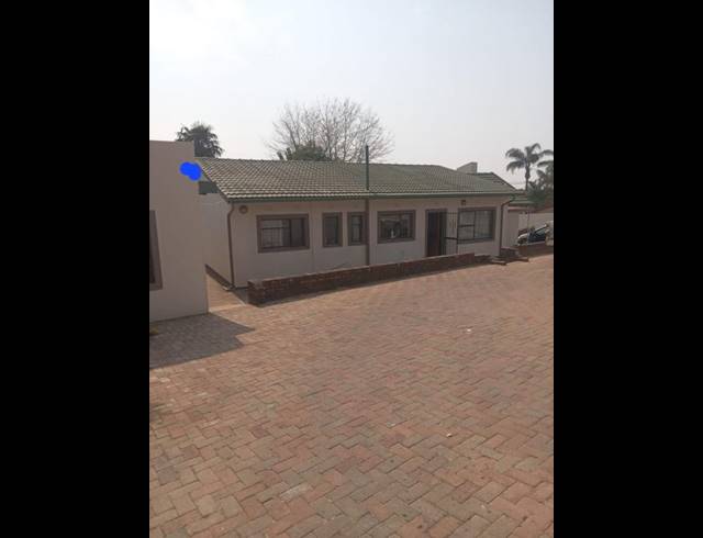 3 BEDROOM HOUSE FOR SALE IN BIRCH ACRES